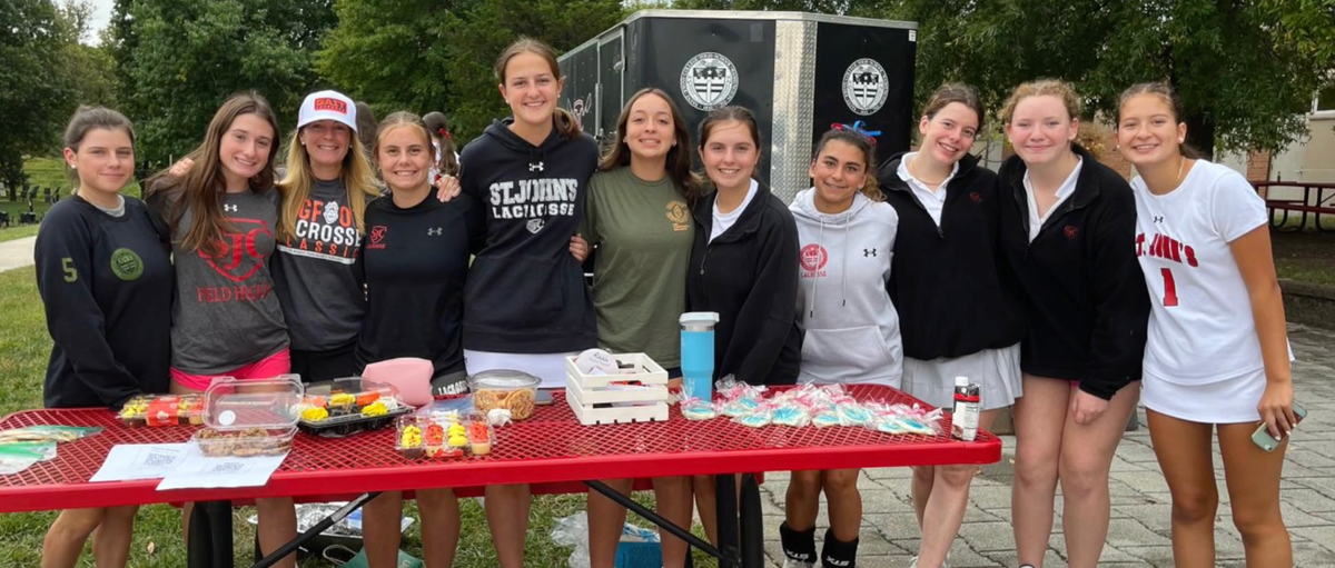 Field Hockey hosts bake sale for Parkinson's awareness