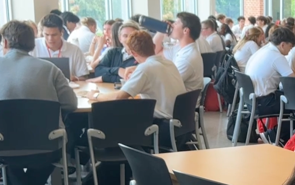 New schedule, bigger Appetites: SJC students adjust to and comment on a later lunch.