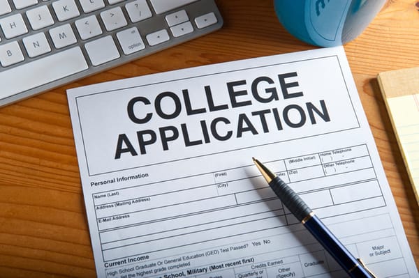 College Counseling works to keep seniors on track